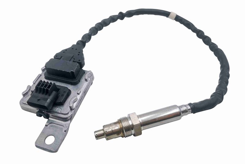 NOx-Sensor passt zu: VW MULTIVAN T6, TRANSPORTER T6, TRANSPORTER T6 / CARAVELLE T6 2.0D 04.15-08.24