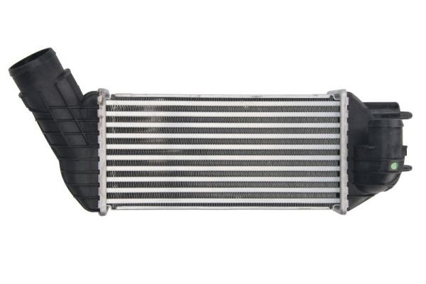 Ansaugluftkühler passt zu: DS DS 5, CITROEN C4 GRAND PICASSO I, C4 II, C4 PICASSO I, DS4, DS5, PEUGEOT 3008, 3008 I, 308, 308 I, 5008, 5008 I, PARTNER/MINIVAN 1.6D/2.0D/2.0DH 09.07-