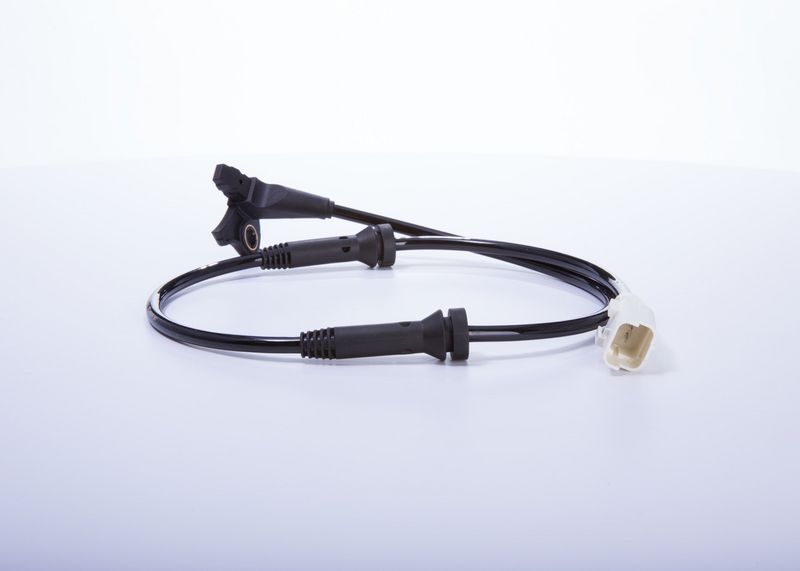 ABS-Sensor vorne L/R passt zu: CITROEN C4, C4 I, PEUGEOT 3008 I, 307, 307/KOMBI, 308 I 1.4-2.0D 08.00-08.16