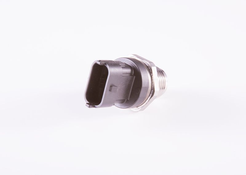 Raildrucksensor passt zu: ALFA ROMEO 147, 156, FIAT DOBLO, DOBLO/MINIVAN, MULTIPLA, PALIO, PUNTO, PUNTO/HATCHBACK, STILO, STRADA, HYUNDAI ACCENT III, ACCENT IV, ELANTRA IV 1.1D-3.0D 02.00-