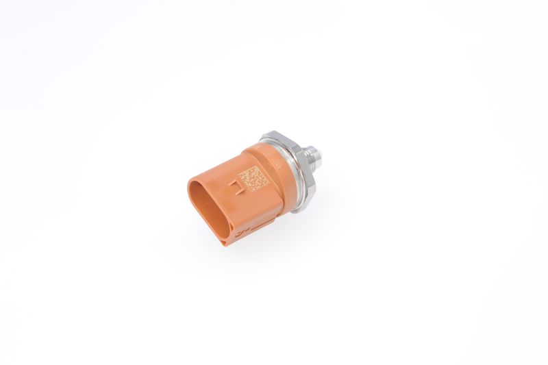 Kraftstoff-Drucksensor ((EN) high-pressure side) passt zu: BENTLEY CONTINENTAL, FLYING SPUR, VW GOLF VI 2.0/4.0/4.0ALK 09.11-