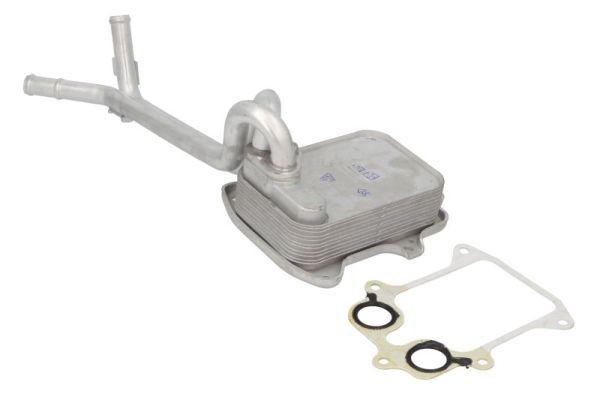 Motorölkühler passt zu: AUDI A1, A3, SEAT ALHAMBRA, ALTEA, ALTEA XL, IBIZA IV, IBIZA IV SC, IBIZA IV ST, LEON, TOLEDO III, TOLEDO IV, SKODA FABIA II, OCTAVIA II, RAPID 1.4/1.6 02.03-07.18