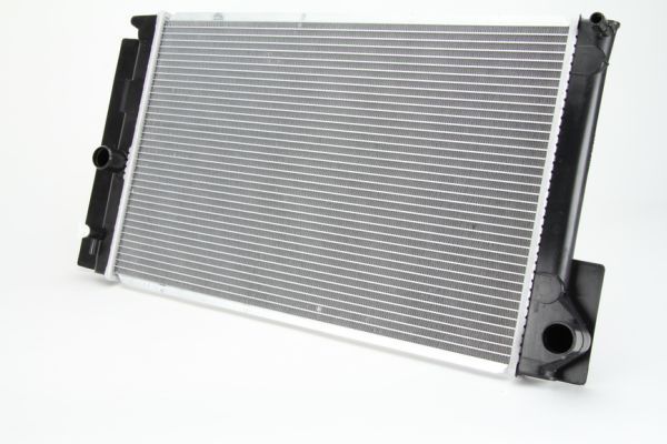 Kühler Motor (automatikgetriebe/mit mechanischer getriebe) passt zu: TOYOTA AURIS, AVENSIS, COROLLA, VERSO 1.33-2.0 11.06-10.18